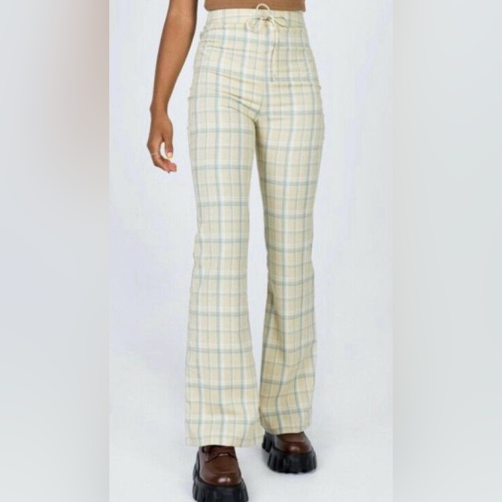 Princess Polly cream plaid flare pants, size 10